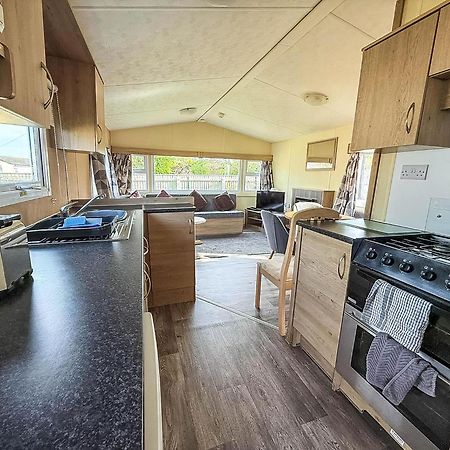 Lovely 6 Berth Caravan At Sunnydale Holiday Park Ref 35375S Louth (Lincolnshire) Exterior foto